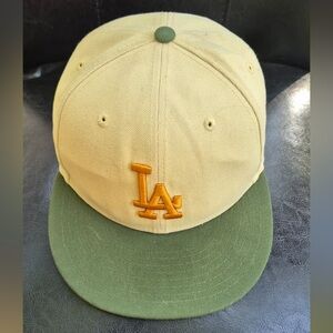 New Era men’s Cap - Tan and Green
